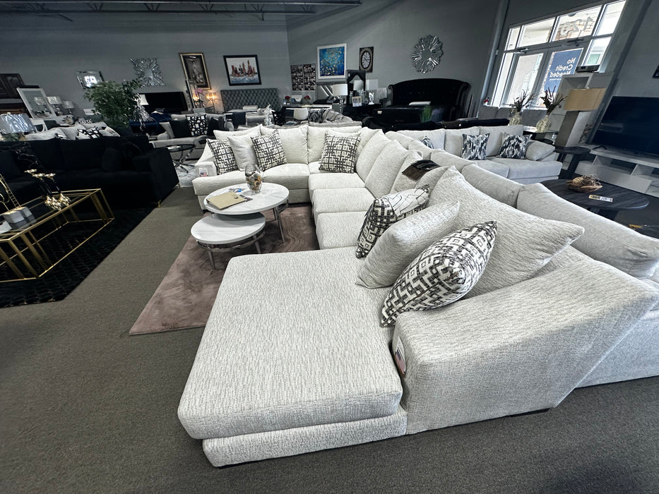 Atlas Sectional