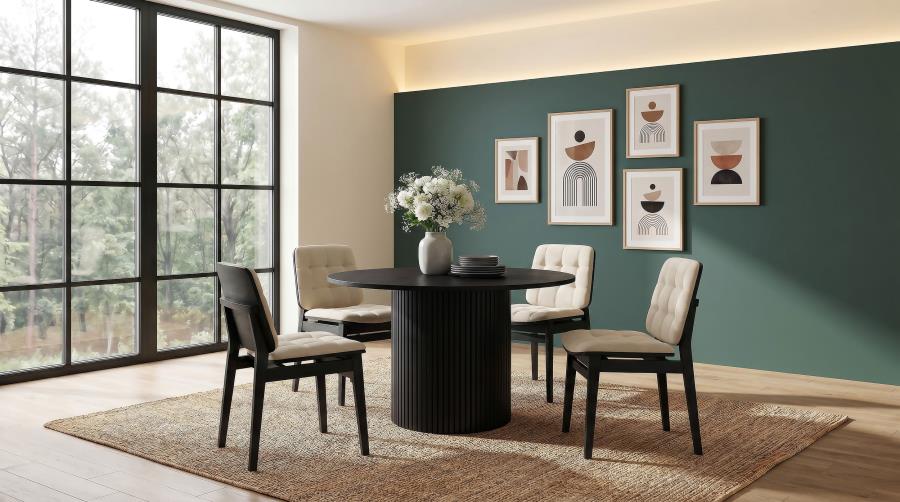 Oakmere Dining Set