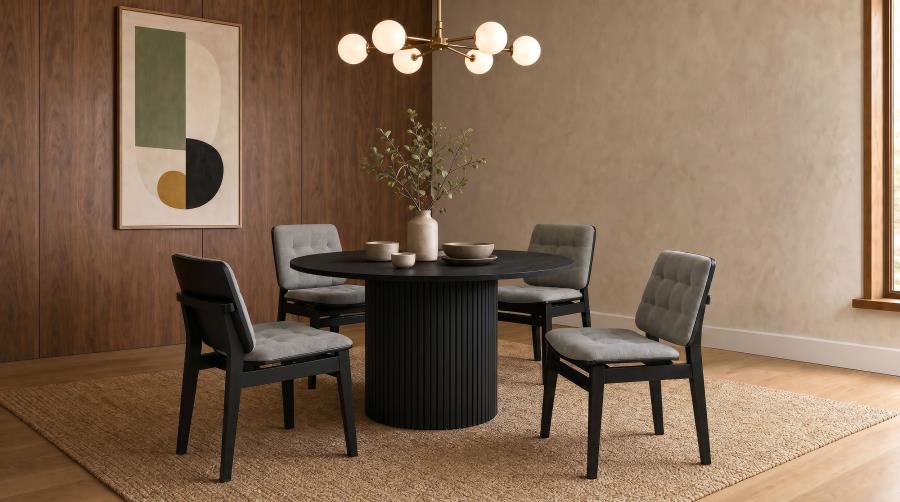 Oakmere Dining Set