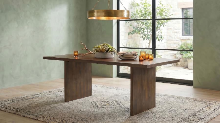 Oakmere Retangular Dining Table